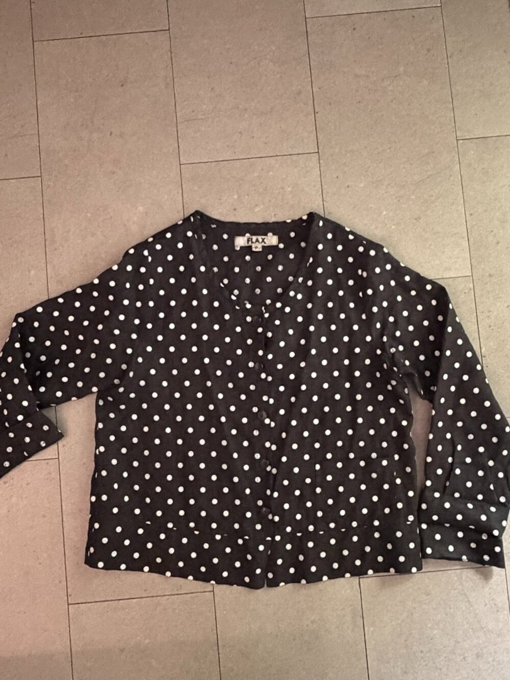 Flax black and white polka dot 100% Linen shirt Blouse-Size 4-6